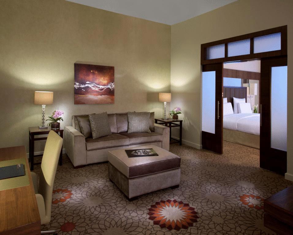 Sheraton Mall Of The Emirates Hotel, Dubai Room photo